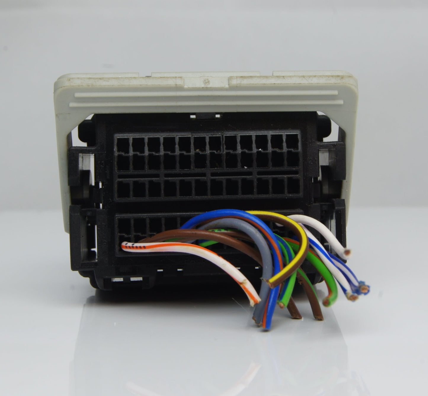 Ford Transit mk6 Airbag Control Module plug - Glasgow Car Parts Store