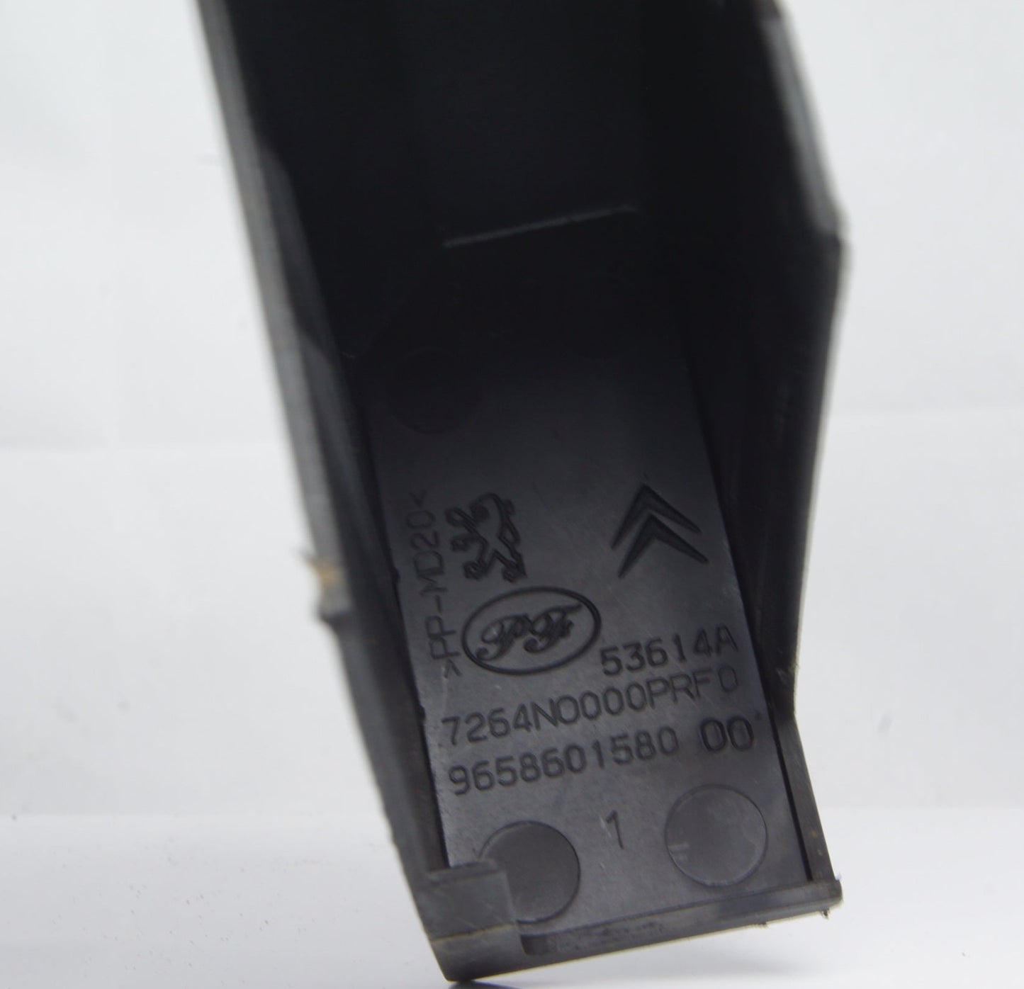 207 208 ABS Connection Trim Peugeot Wiring Protection Cap 9658601580 C1 C3 DS3. SET - Glasgow Car Parts Store