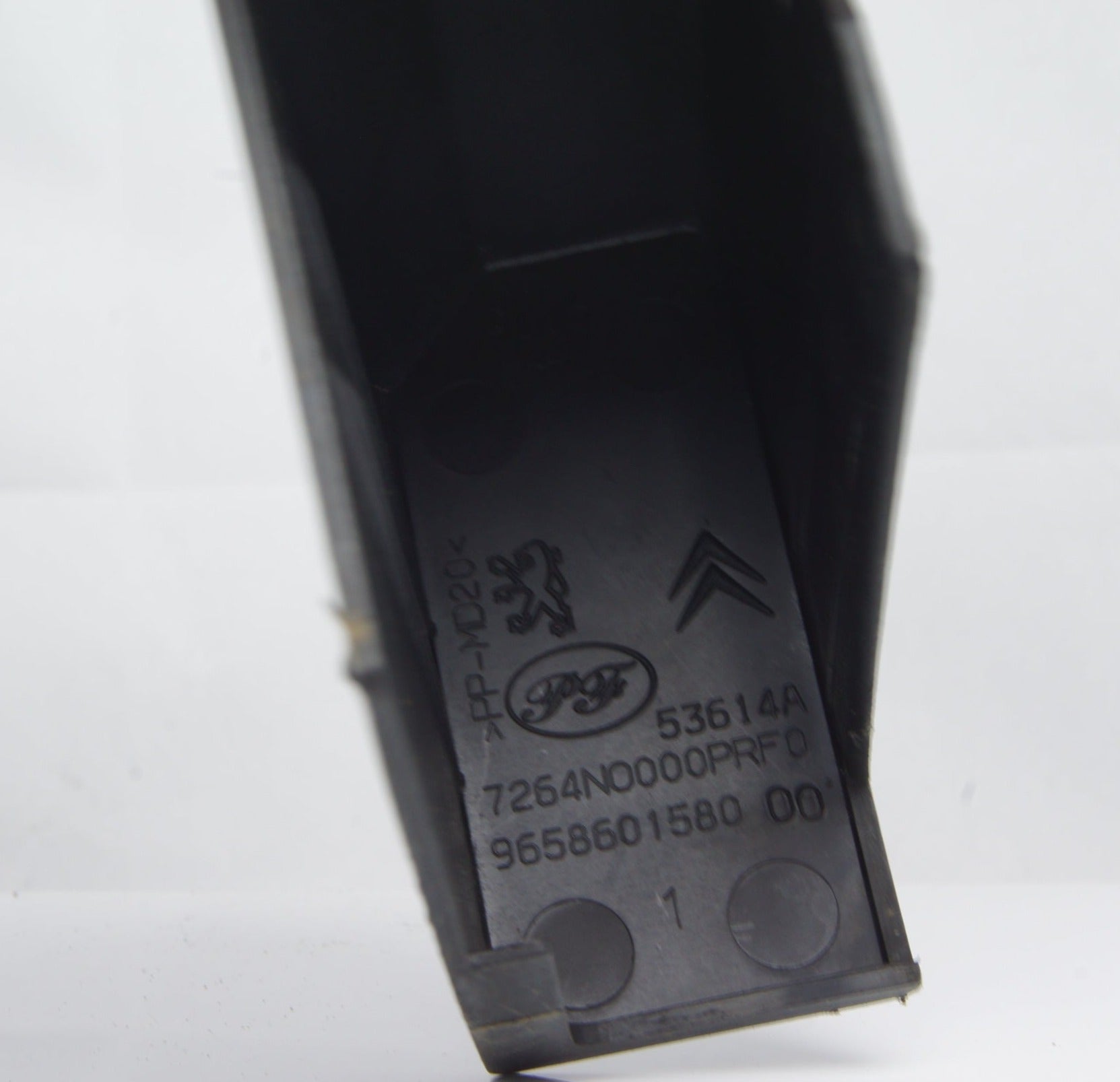 207 208 ABS Connection Trim Peugeot Wiring Protection Cap 9658601580 C1 C3 DS3. SET - Glasgow Car Parts Store