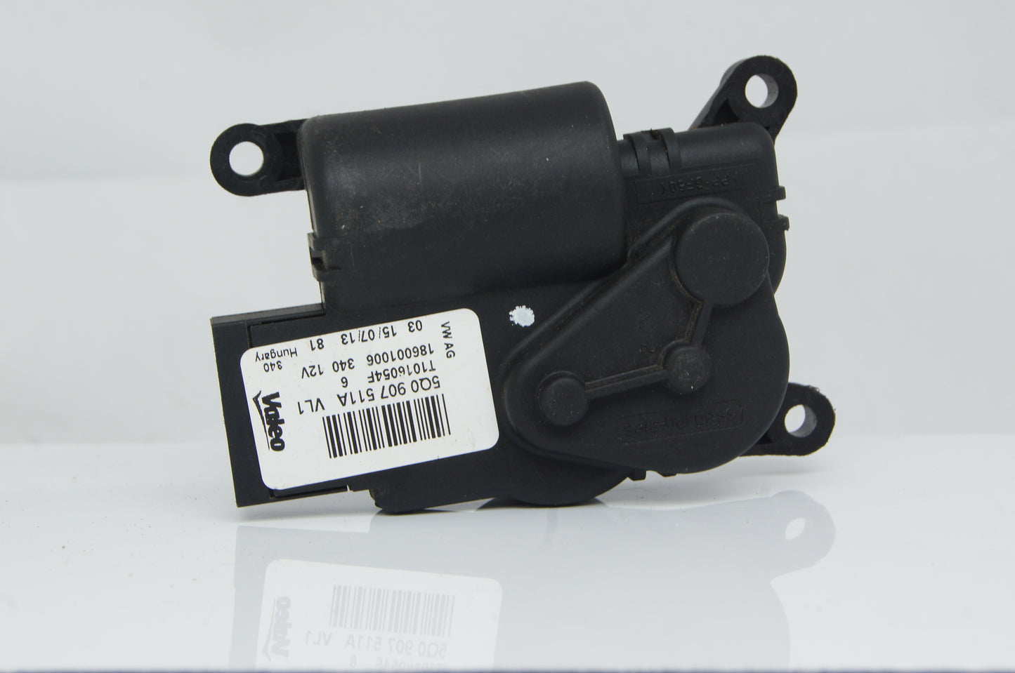 VW Audi Seat Skoda Heater Flap Actuator Motor 5Q0907511A VALEO. - Glasgow Car Parts Store