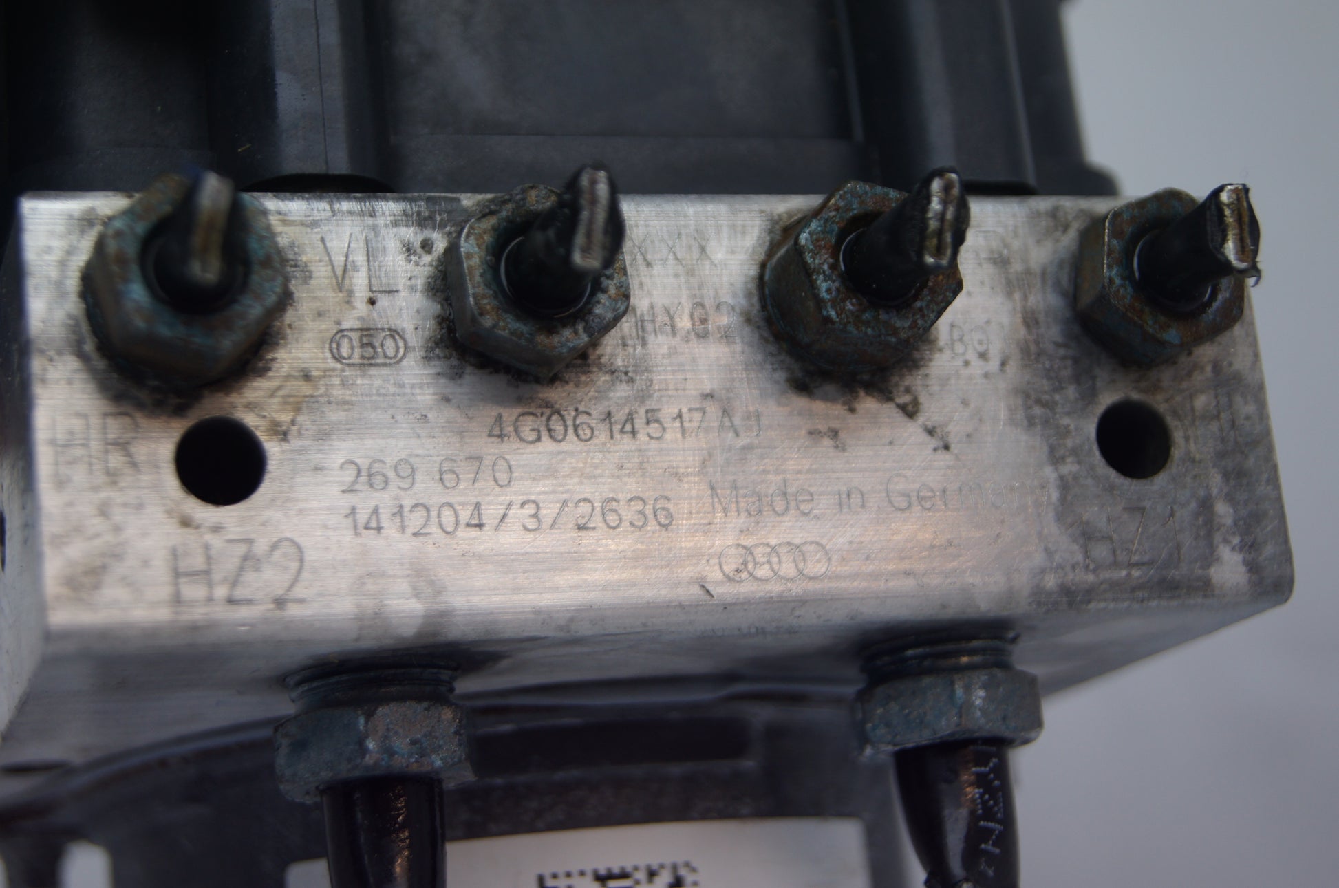AUDI A6 C7 ABS PUMP MODULATOR 4G0614517AJ 0265956226. - Glasgow Car Parts Store