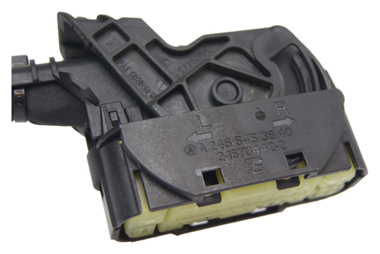 Mercedes Benz Connector Plug abs pump A2465453640 A0009821509. - Glasgow Car Parts Store