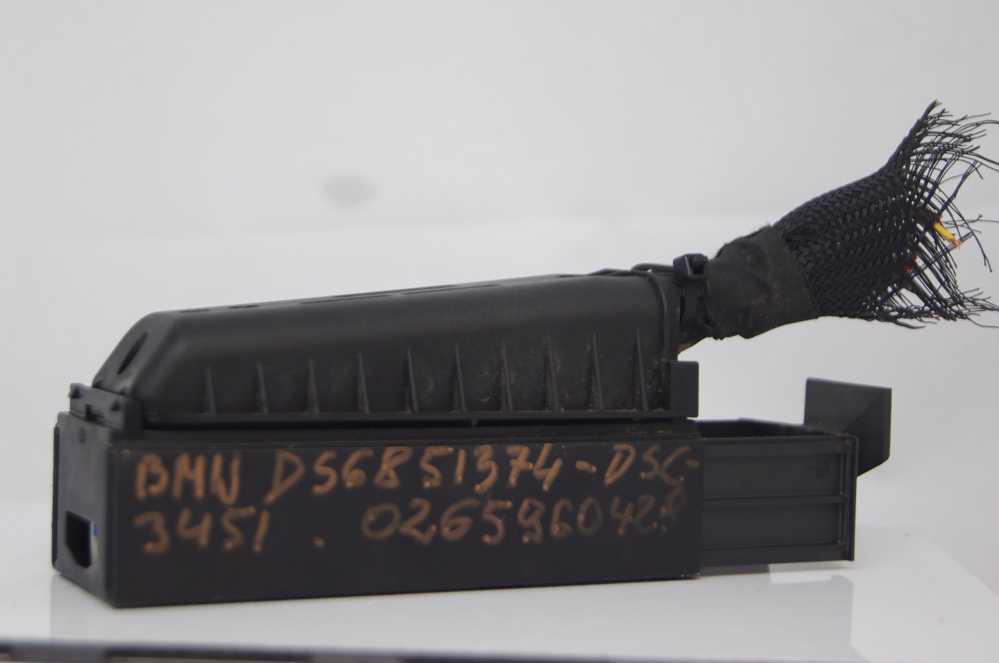 BMW ABS PLUG PLUG DS6851374-DSC-3451 2 1241659 1. - Glasgow Car Parts Store