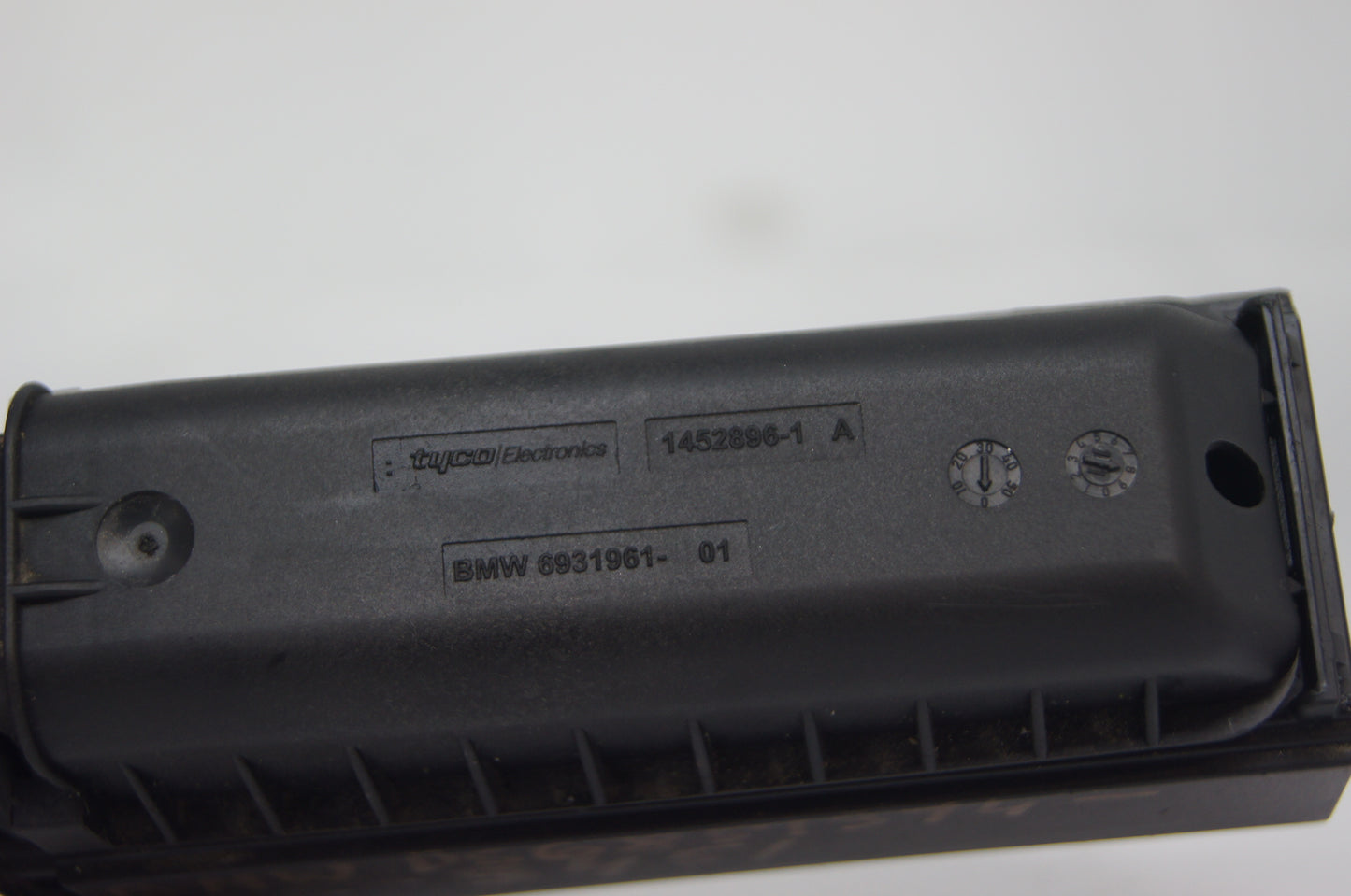 BMW ABS PLUG PLUG DS6851374-DSC-3451 2 1241659 1. - Glasgow Car Parts Store