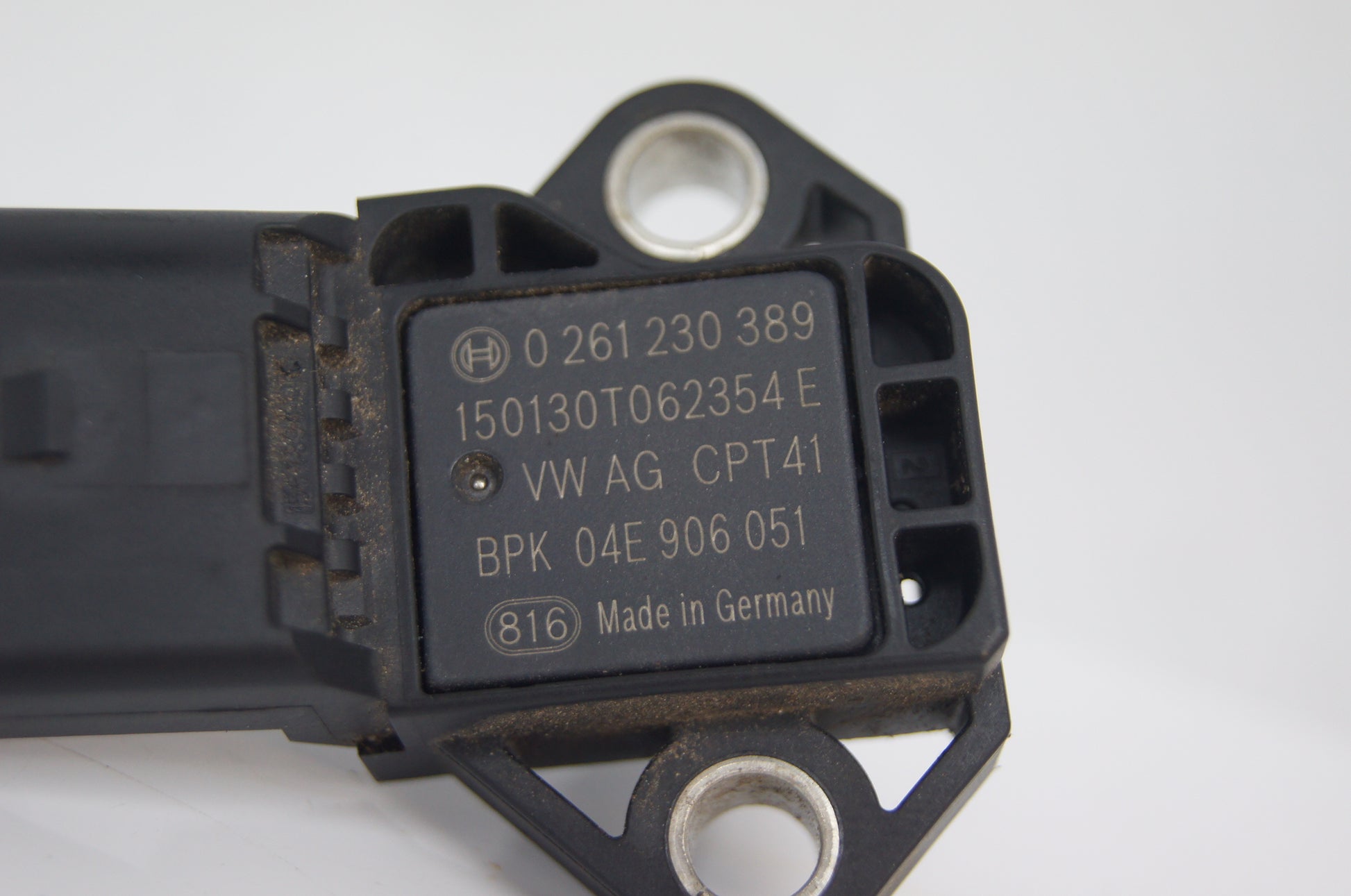 VW AUDI SKODA SENSOR MAP 04E906051 0261230389 BOSCH. - Glasgow Car Parts Store