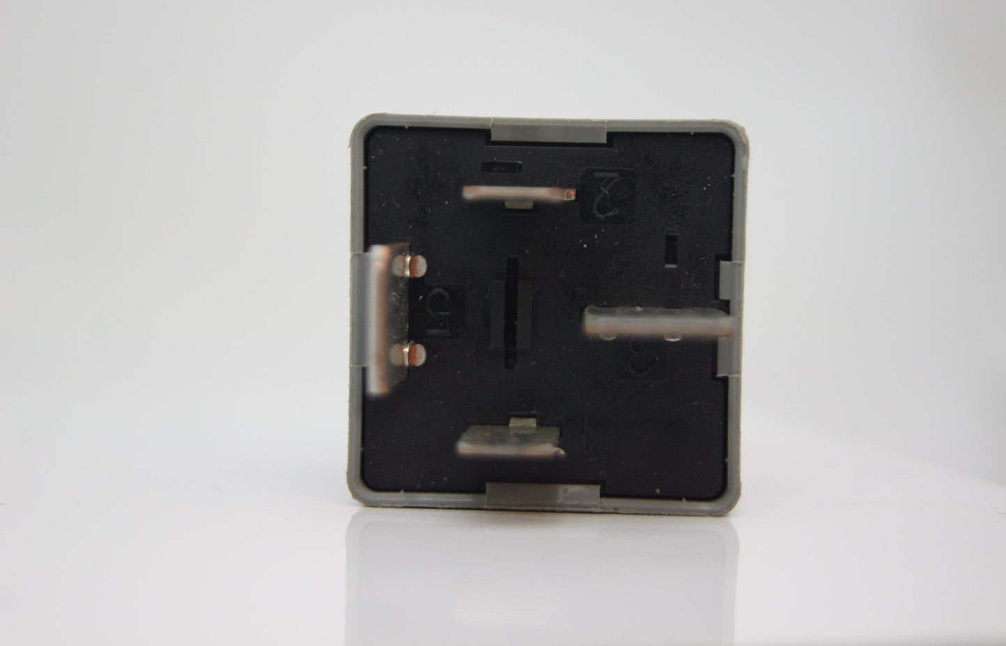 F80B-14B192-AA  Ford Multi-Use 4-Pin Grey Relay 70A , 12v - Glasgow Car Parts Store