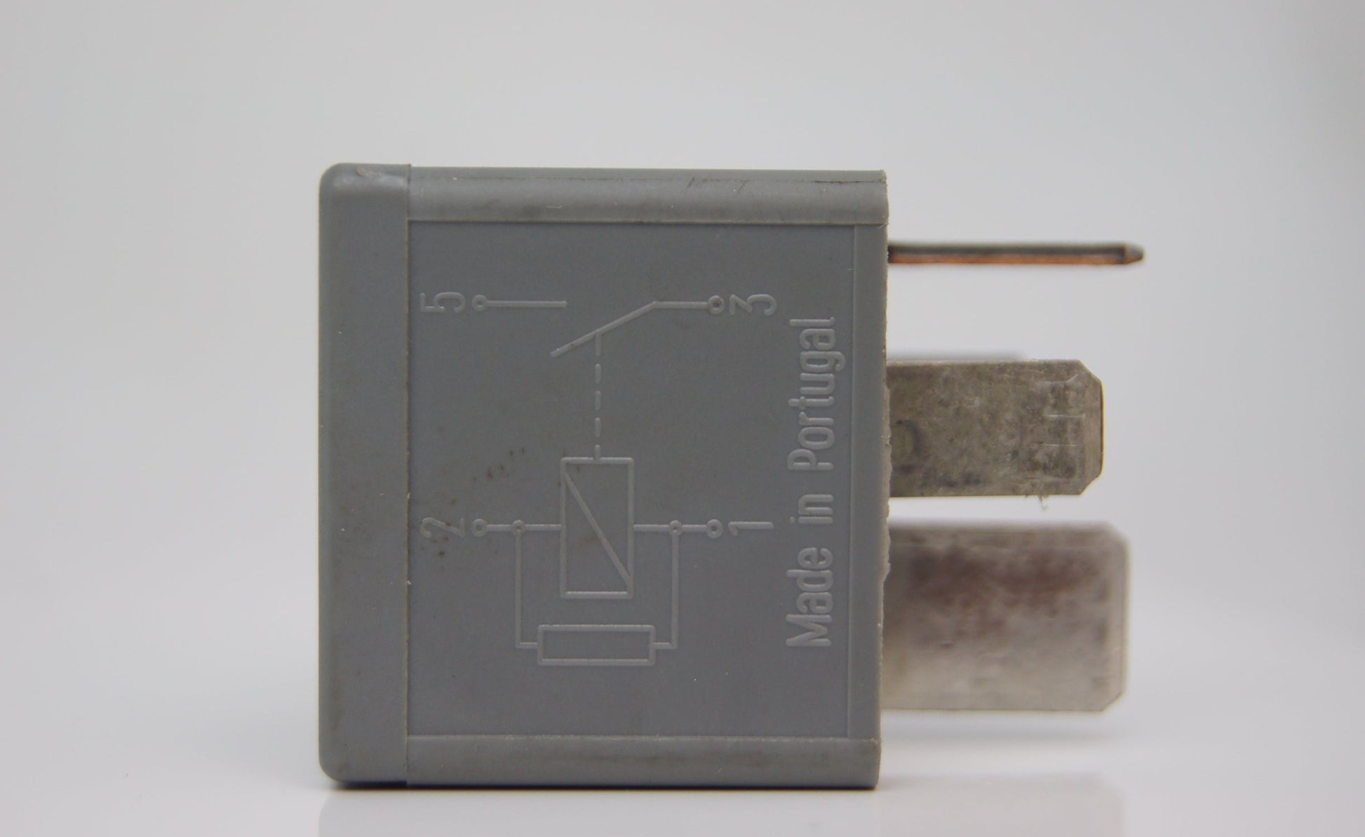 F80B-14B192-AA  Ford Multi-Use 4-Pin Grey Relay 70A , 12v - Glasgow Car Parts Store