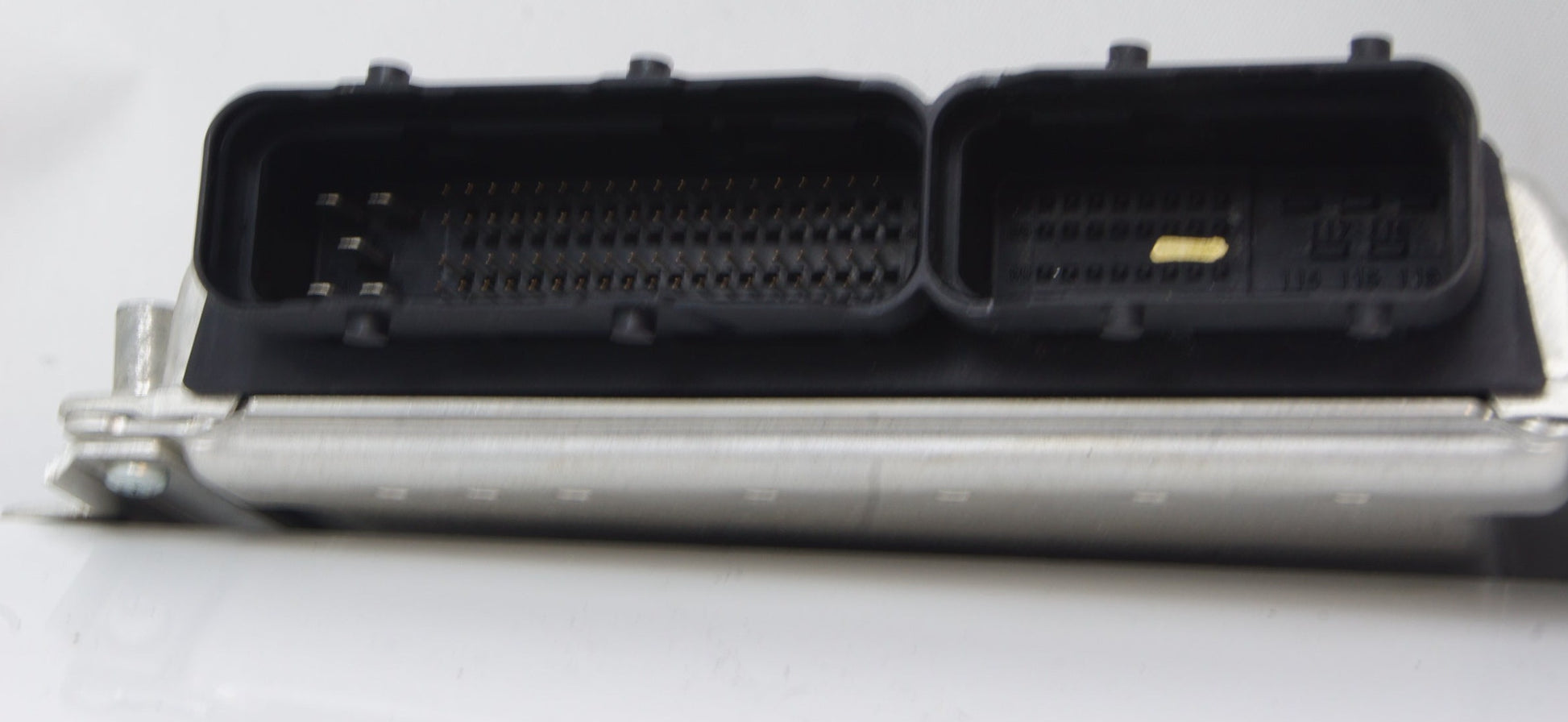 KIA 1.1 PETROL ECU ENGINE CONTROL UNIT 39110-02045 PLUG AND PLAY - Glasgow Car Parts Store