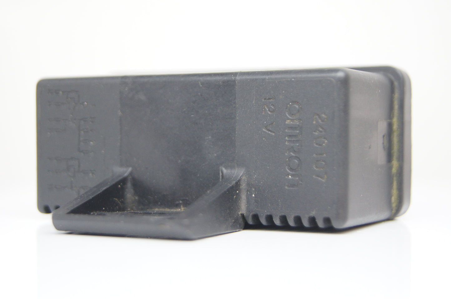 Peugeot 406 307 407 807 Fuel Control Management Relay Module 240107 - Glasgow Car Parts Store