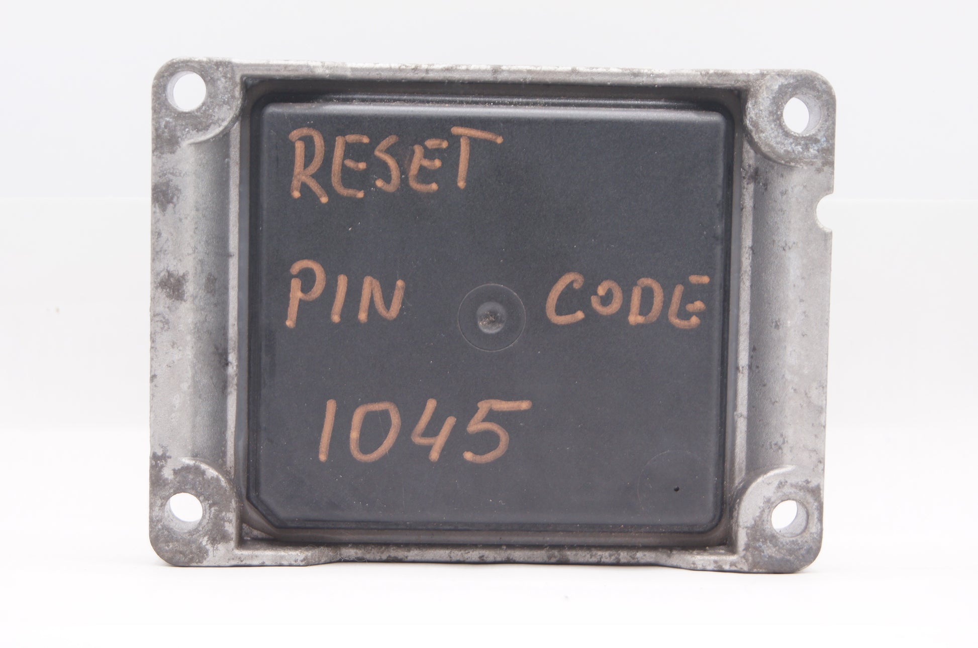 ECU VAUXHALL OPEL CORSA 0261208985 55559858 CG .RESET AND PIN. - Glasgow Car Parts Store
