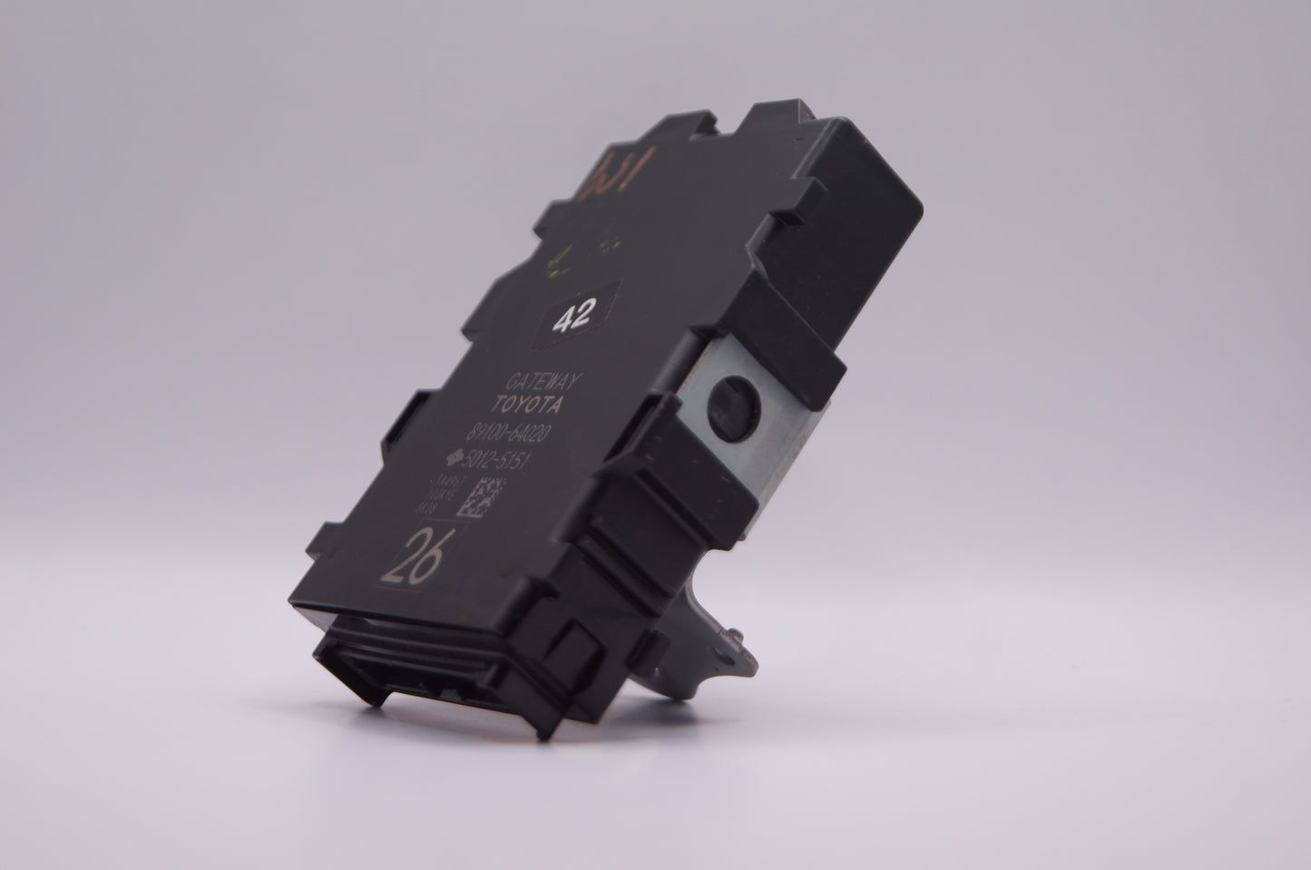 TOYOTA VERSO GATEWAY MODULE 89100-64020. - Glasgow Car Parts Store