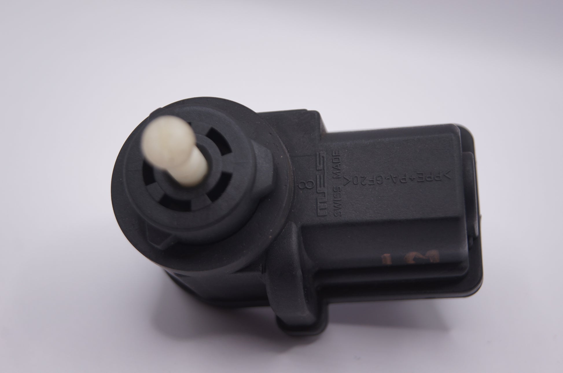 GM 93083 09152523  headlamp motor adjuster headlight - Glasgow Car Parts Store