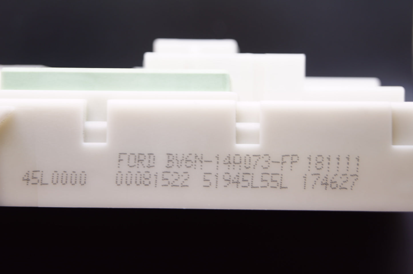 Ford Focus Body Control Module BV6N-14A073-FP  51945L55L Plug & Play - Glasgow Car Parts Store