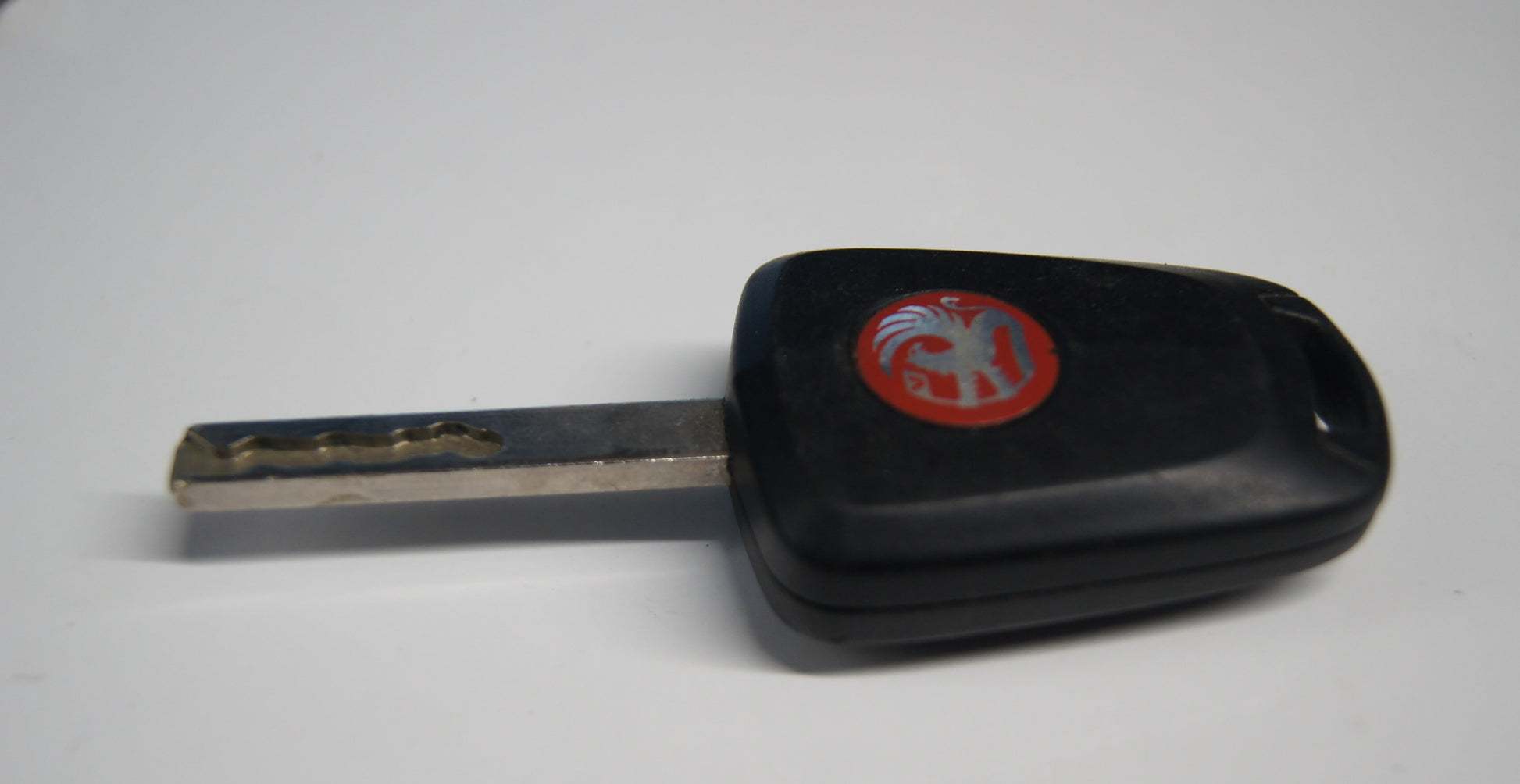 VAUXHALL 2 BUTTON REMOTE KEY FOB ASTRA CORSA MERIVA 736 705-A 13.149.645 Valeo - Glasgow Car Parts Store