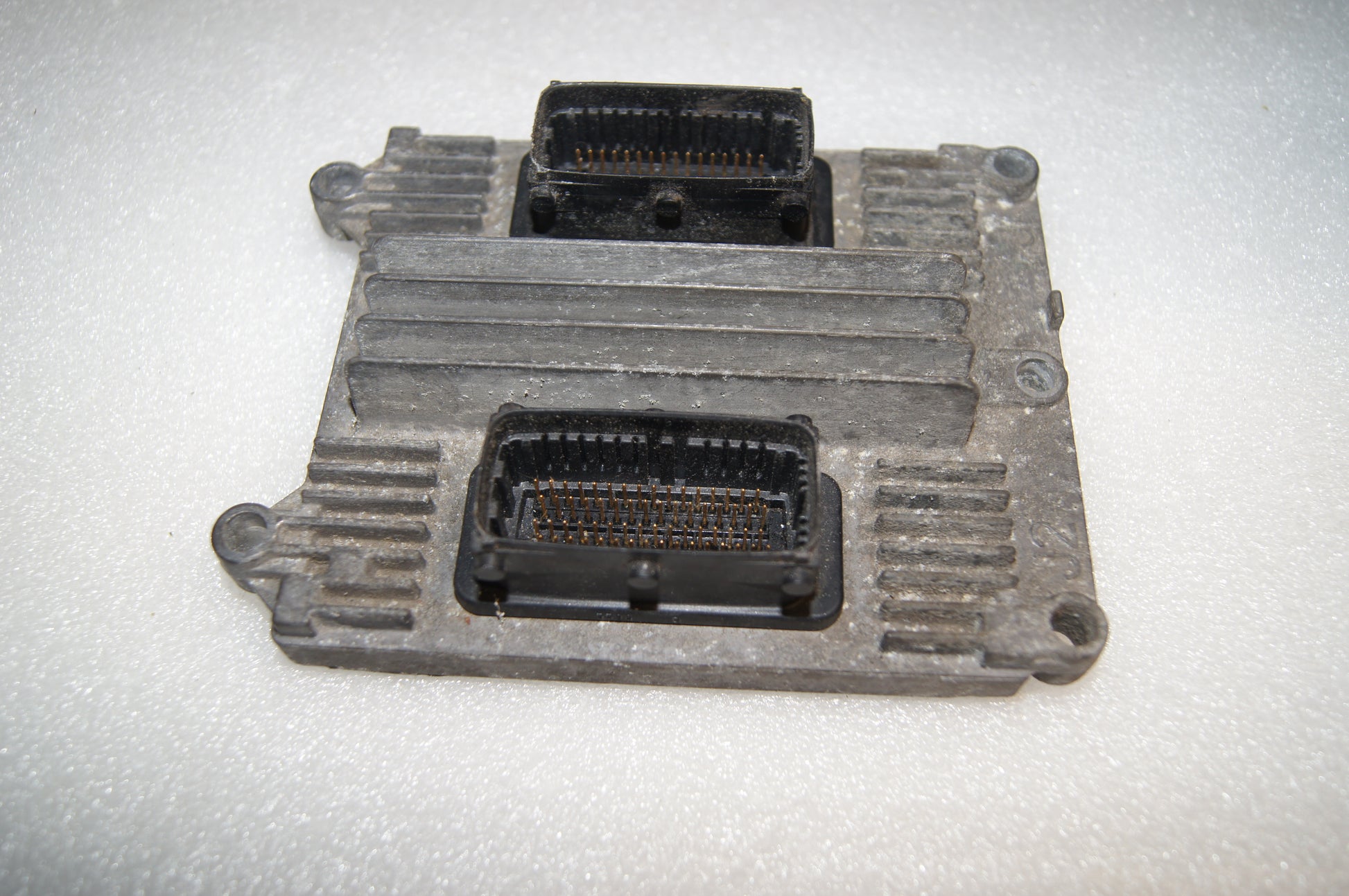 Vauxhall Opel Astra G Zafira A 2.2i Petrol Engine Control Unit ECU 09391283 and pin - Glasgow Car Parts Store