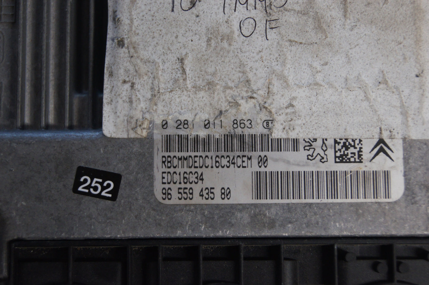 Peugeot Citroen ENGINE ECU 0281011863 9655943580 IMMO OFF - Glasgow Car Parts Store