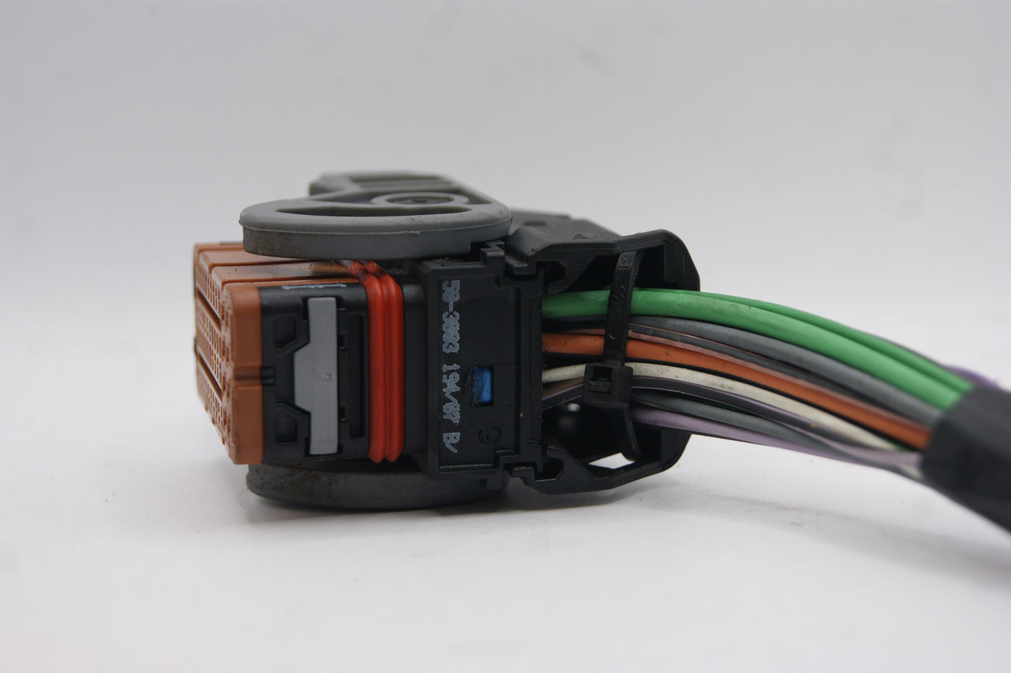 PLUG CONNECTOR ECU RENAULT TRAFIC VIVARO PRIMASTER 2.0 CDTI ECU 0281014208 .. - Glasgow Car Parts Store