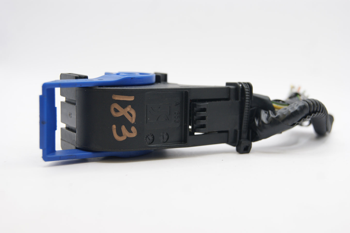 PLUG CONNECTOR  BCM VAUXHALL MERIVA  BODY CONTROL MODULE LQ DELPHI - Glasgow Car Parts Store
