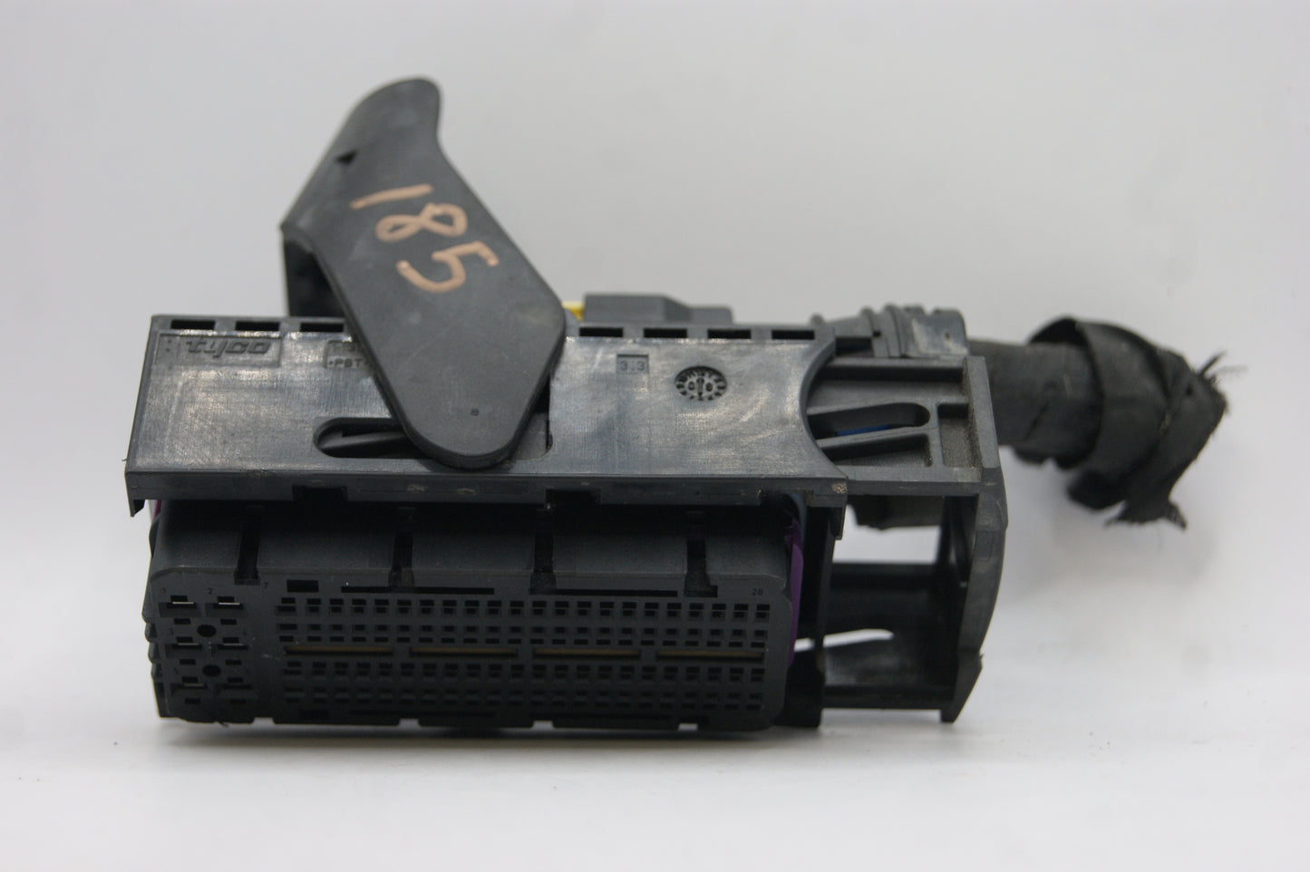 MJD 6F3 PLUG CONNECTOR FOR ECU 51846262. - Glasgow Car Parts Store