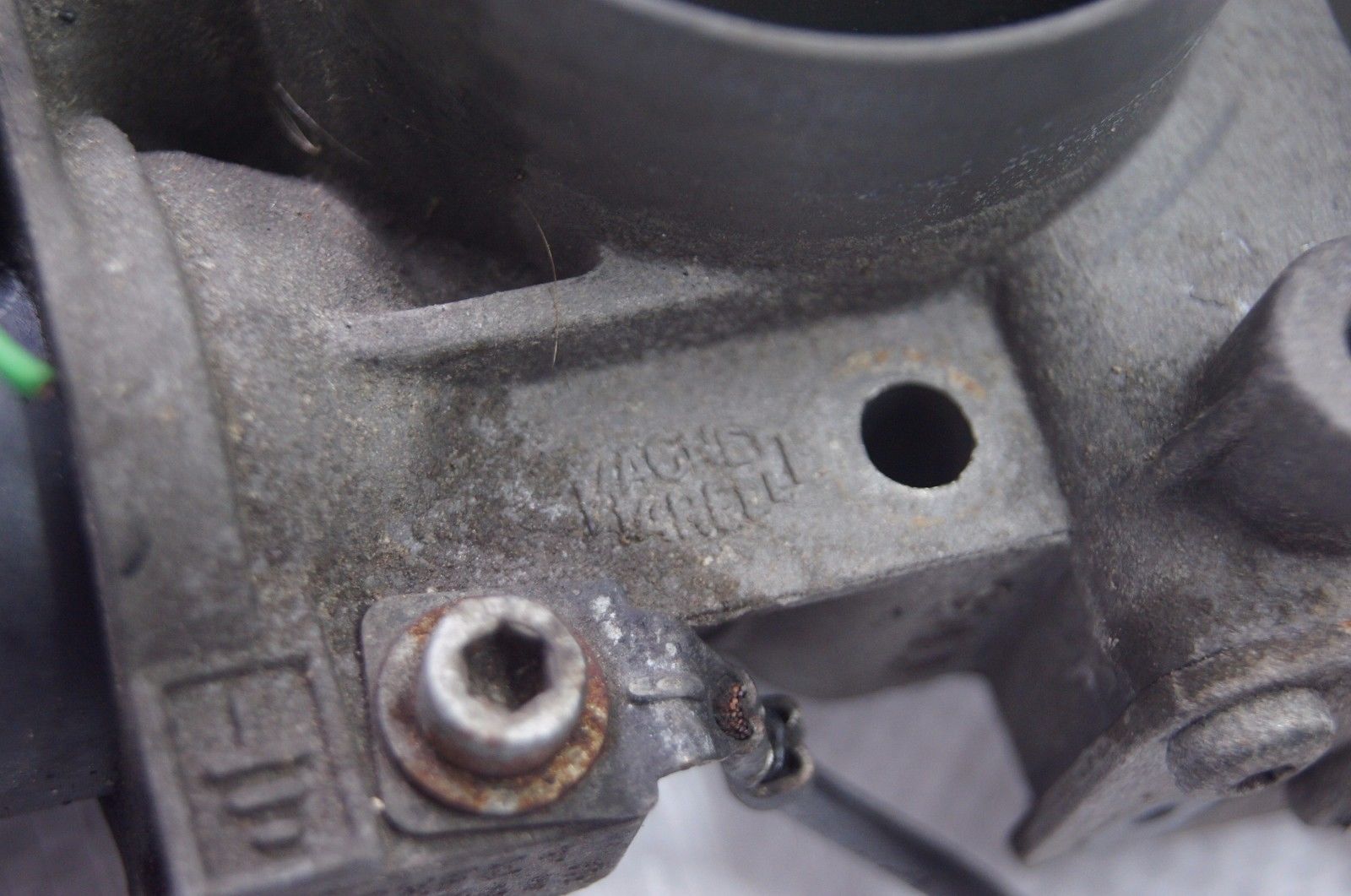 FIAT PUNTO PETROL THROTTLE BODY 355XFE1 C146 - Glasgow Car Parts Store