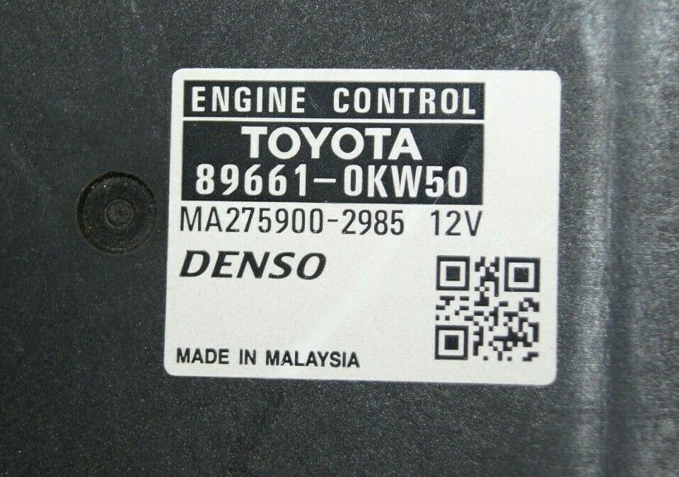TOYOTA HILUX CONTROL UNIT ECU 89661-0KW50 .DENSO. - Glasgow Car Parts Store