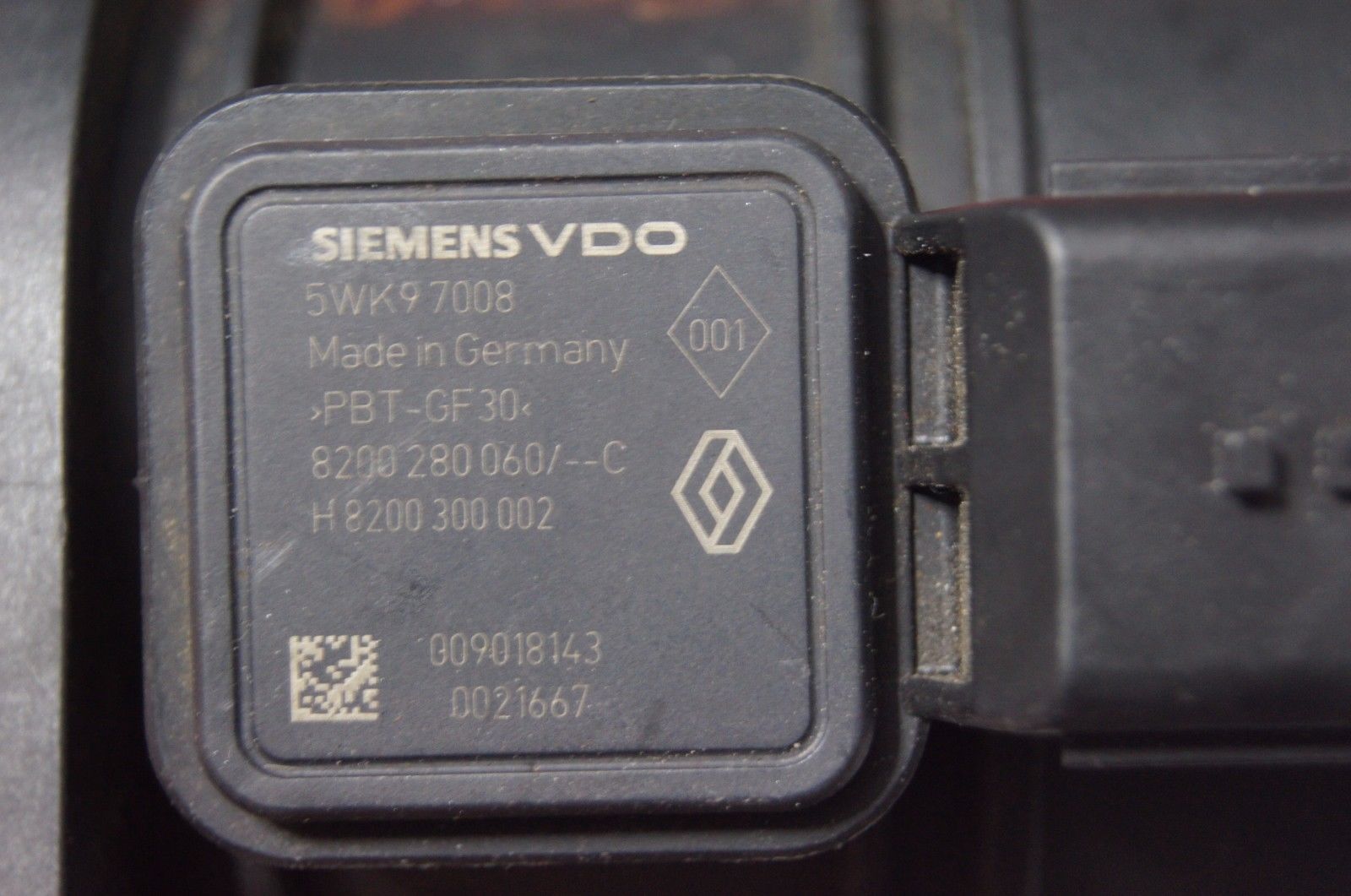 RENAULT AIRFLOW METER