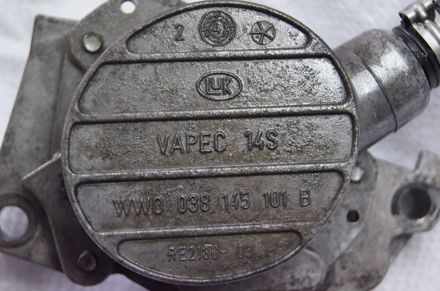 VW Volkswagen Audi Seat Skoda 1.9 TDI VACUUM PUMP- 038145101B - Glasgow Car Parts Store