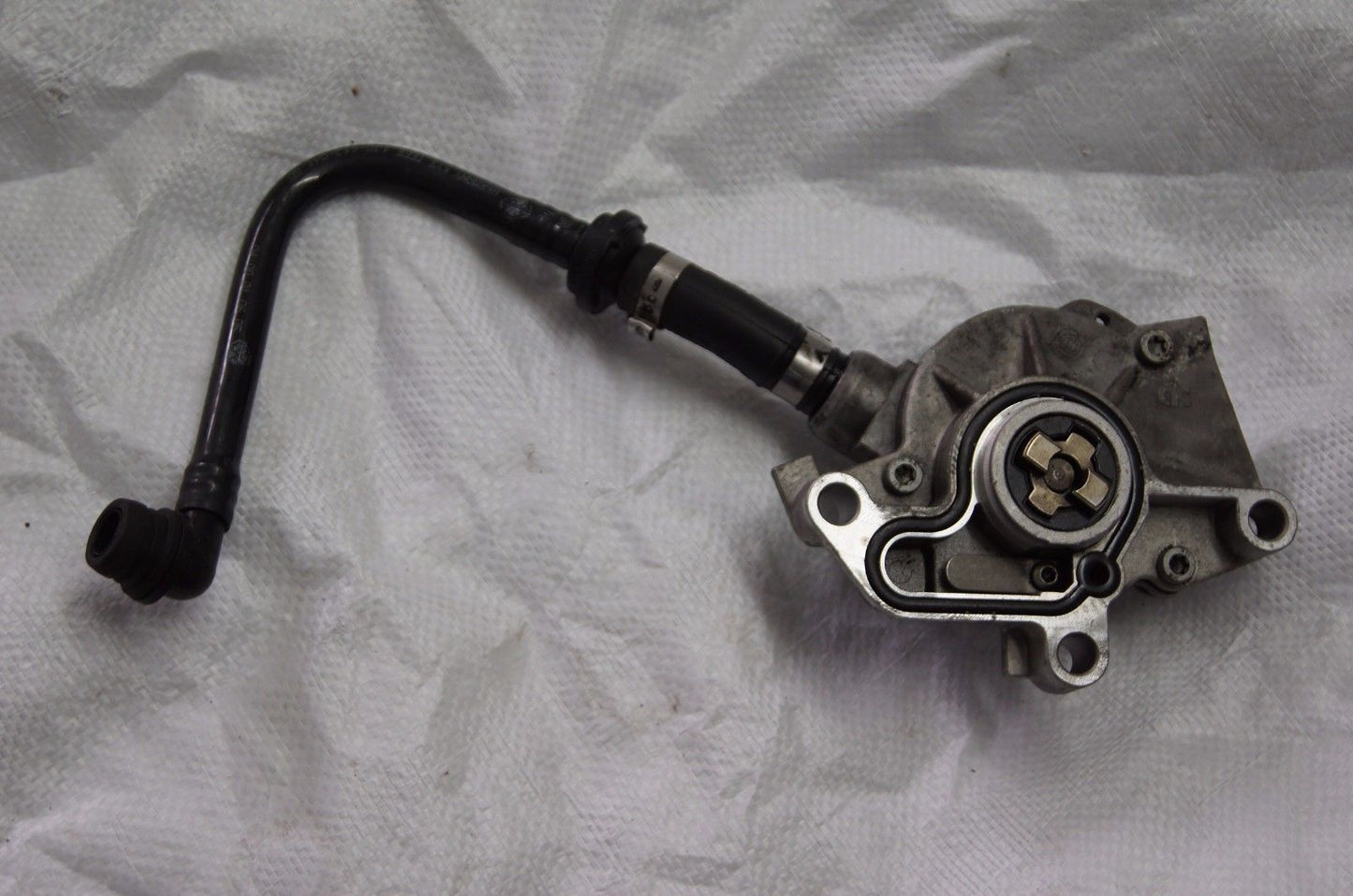 VW Volkswagen Audi Seat Skoda 1.9 TDI VACUUM PUMP- 038145101B - Glasgow Car Parts Store