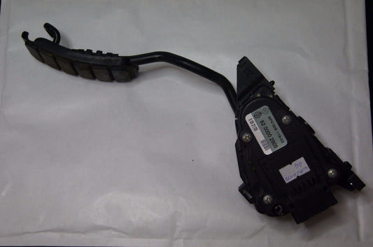1.8 16V  PETROL RENAULT LAGUNA 01-05 FLY BY WIRE ACCELERATOR PEDAL