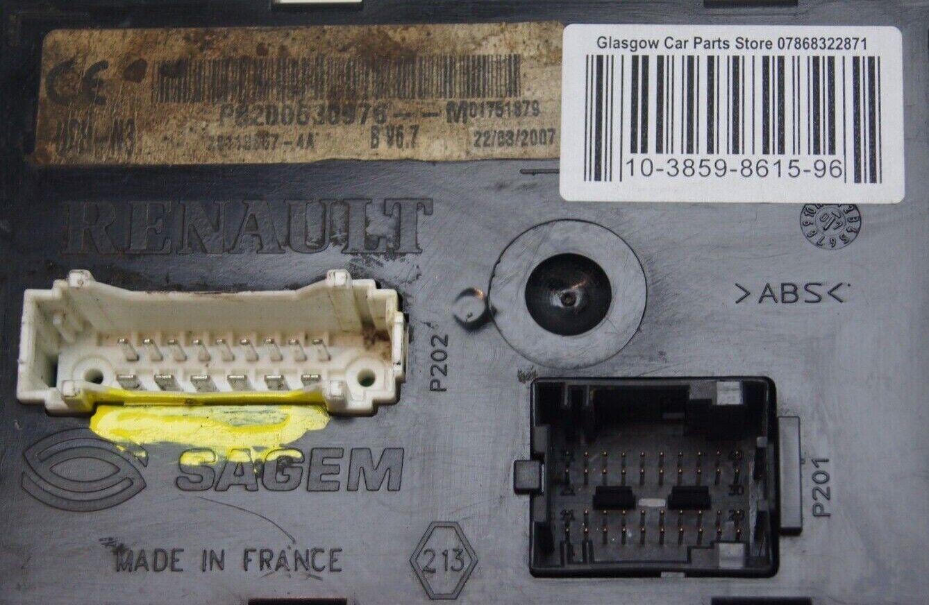 TRAFIC  VIVARO  PRIMASTER BODY CONTROL MODULE 8200530976--M. VIRGIN