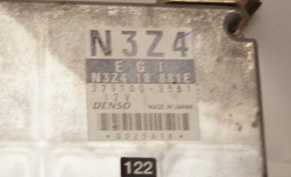 ECU MAZDA  279700-2561 DENSO