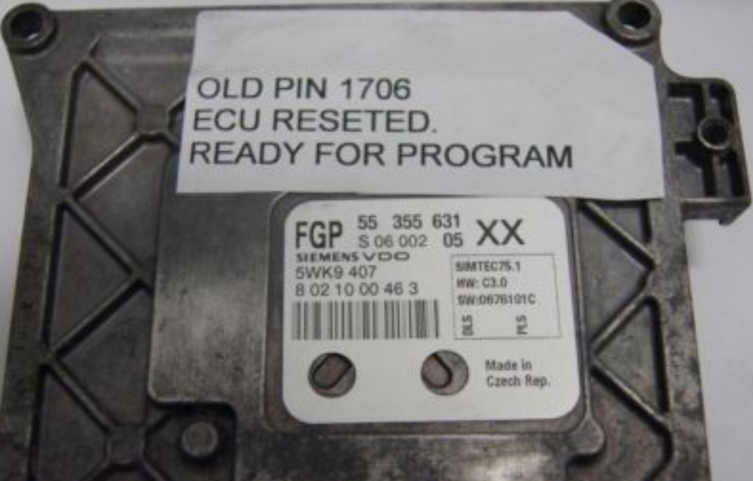 VAUXHALL ENGINE ECU CONTROL MODULE 55355631 VIRGIN (reset) ECU.