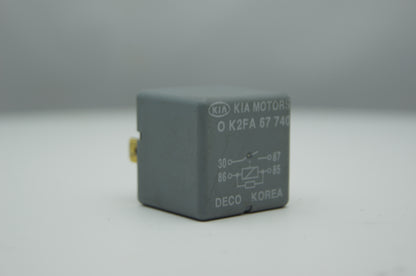 Kia Sorento Relay 0K53A67740 DECO