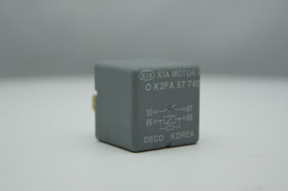 Kia Sorento Relay 0K53A67740 DECO