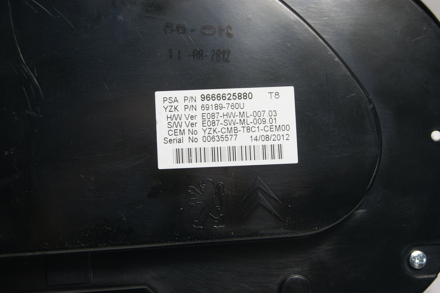 Peugeot 3008 MK1 1.6 HDi Diesel Instrument Cluster Speedo Clocks 9666625880