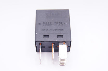 Genuine Audi VW Seat Skoda 5-Pin Black Relay 395 Tyco Multi-Use 8Z0951253