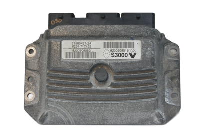 Renault  Petrol Engine Control Module 8200509552 8200509516