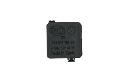 Mercedes S C E A Class Multi-Use Black Relay A0025421319 4RA00779100 Hella.