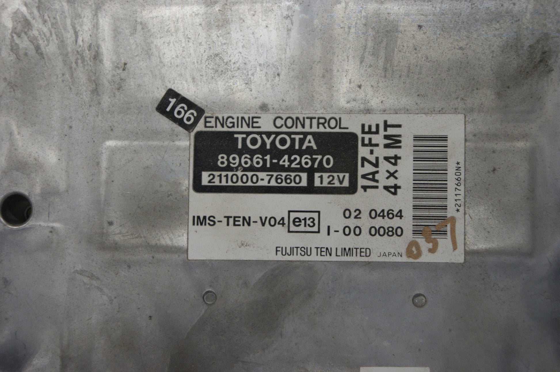 TOYOTA RAV 4 MK2 2.0 ENGINE ECU 211000-7660 89661-42670 - Glasgow Car Parts Store 