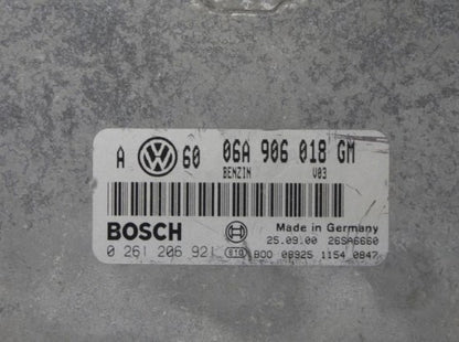 0261206921 VW Golf 2.0 Engine Control Unit ECU 06A906018 GM - Glasgow Car Parts Store 