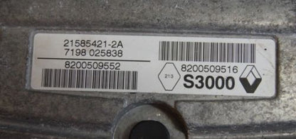 RENAULT ENGINE CONTROL UNIT ECU S3000 21585421-2A 8200509516 RENAULT