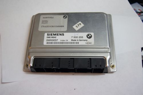 BMW ECU 5WK9037 SIEMENS 7500255 BMW