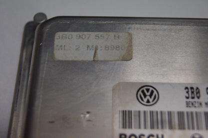 VW PASSAT ECU 2.0 PETROL  ENGINE ECU 3B0907557R 3B0 907 557 R