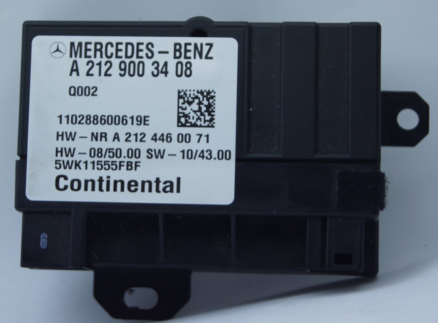 Mercedes Benz E Class W212 Fuel Pump Control Module A2129003408