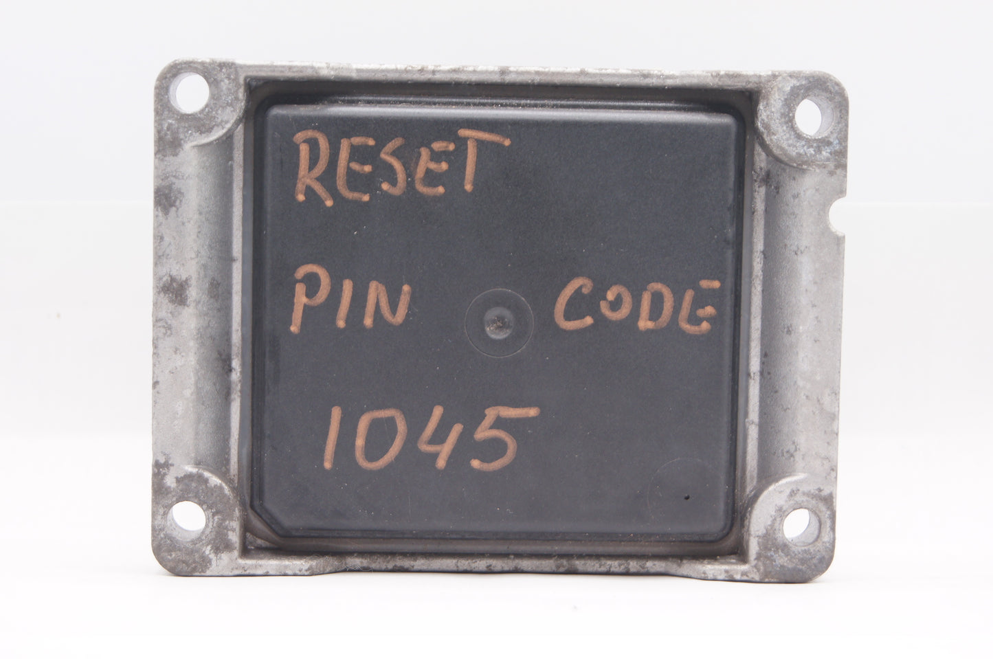 ECU VAUXHALL OPEL CORSA 0261208985 55559858 CG .RESET AND PIN.