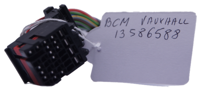 BLACK PLUG FOR BCM BODY CONTROL UNIT VAUXHALL ASTRA J 13586588