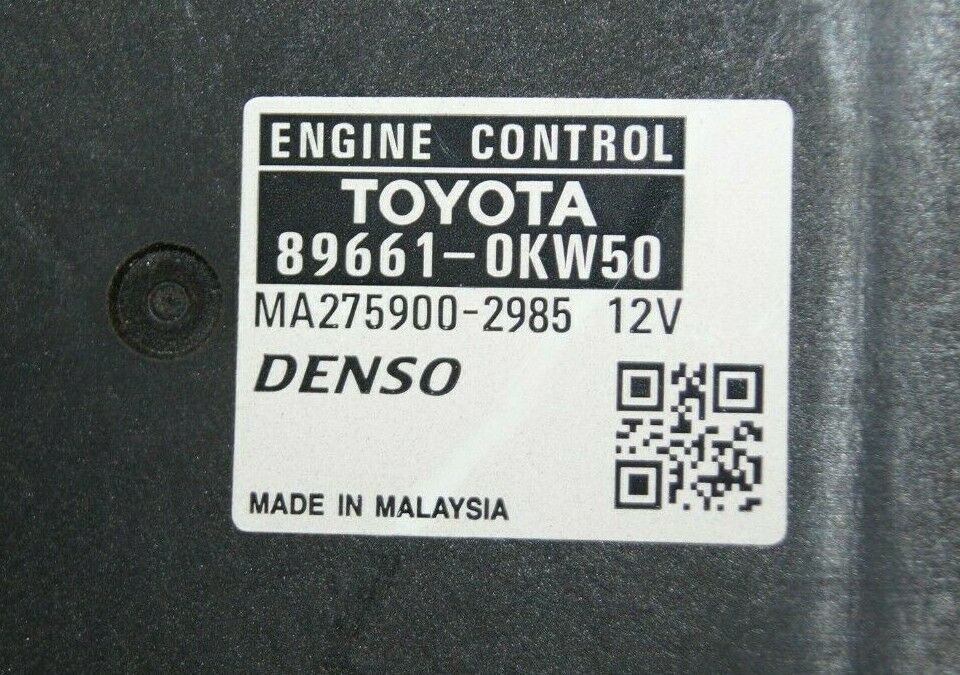 TOYOTA HILUX CONTROL UNIT ECU 89661-0KW50 .DENSO.