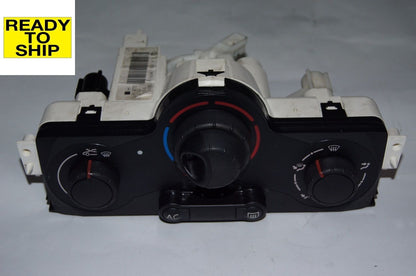 RENAULT MEGANE GENUINE HEATER CONTROLS  69427013