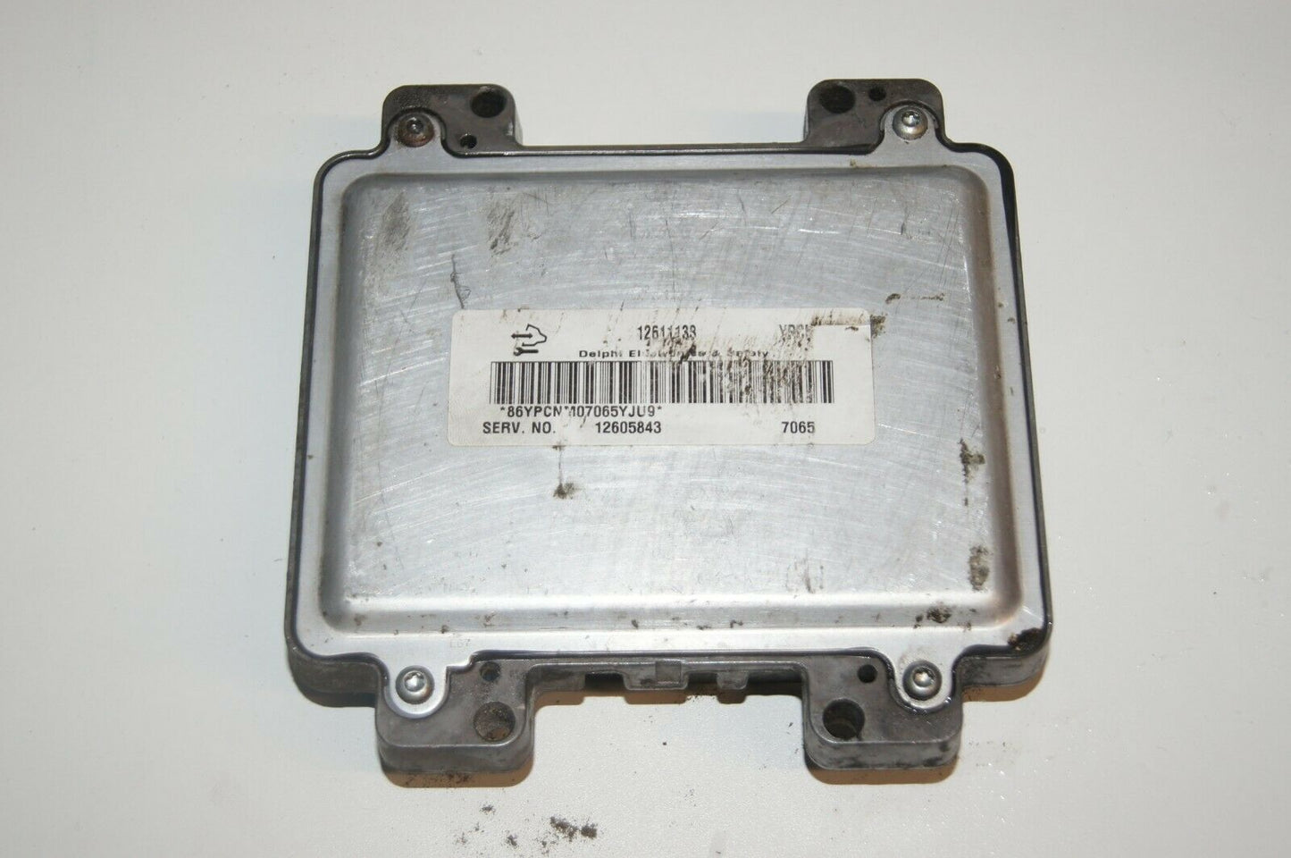 ECU CADILLAC DTS ENGINE CONTROL MODULE ECM 12611133.